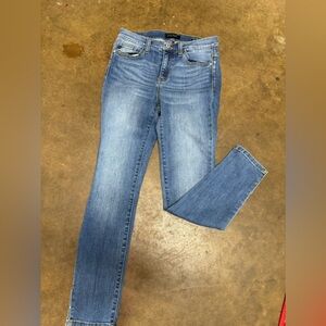 Judy Blue Skinny Fit Jeans
